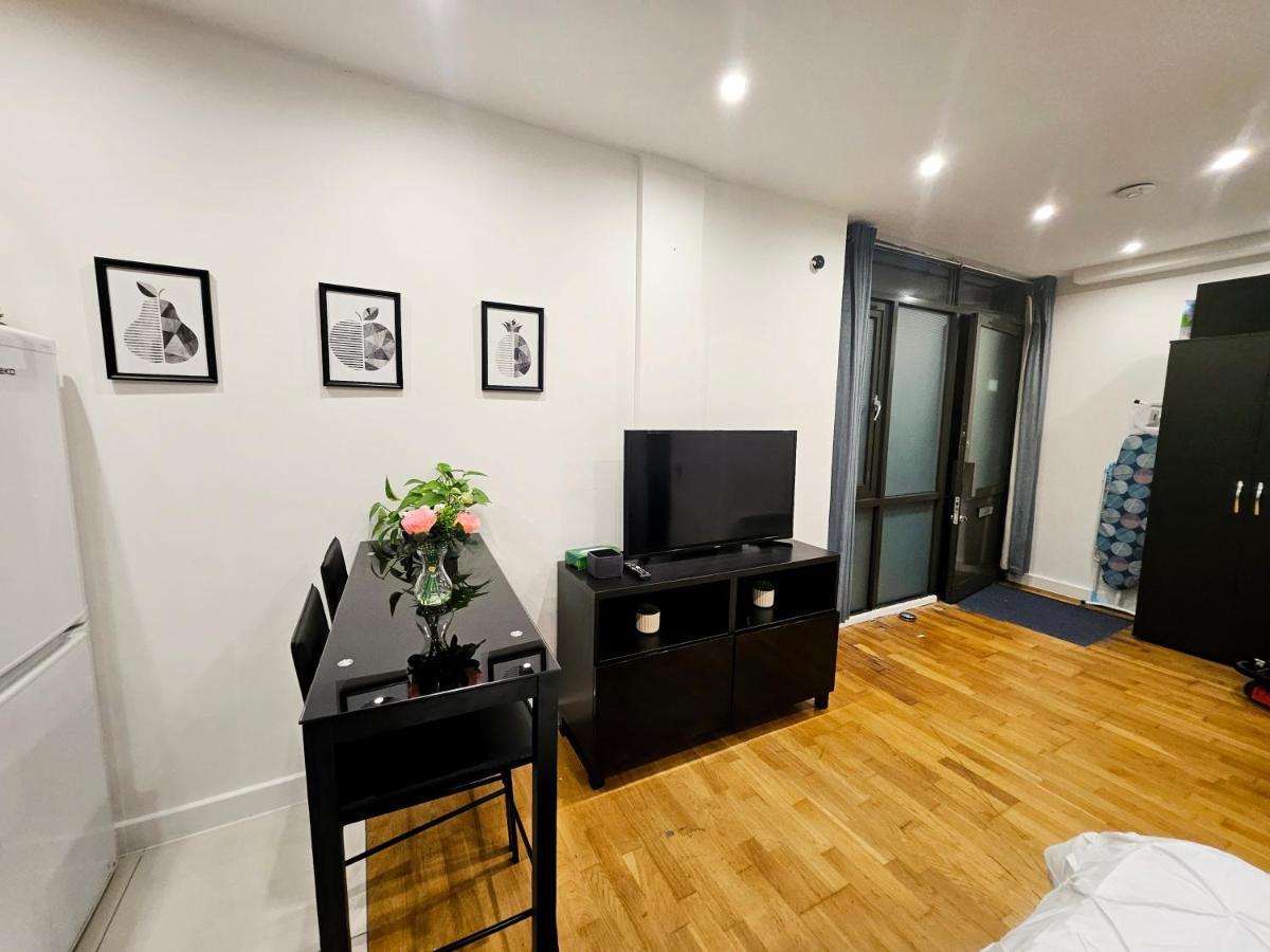 Gdy0 - The Green Dragon Apartment Londra Exterior foto